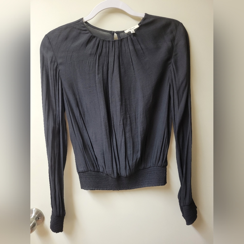 Aritzia Wilfred Longsleeve